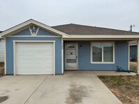 Building Photo - Fenced Backyard-Newer home-1 car garage