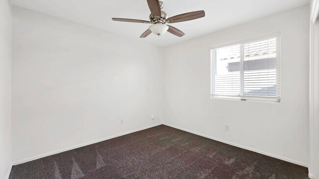 Building Photo - 25752 W Samantha Way