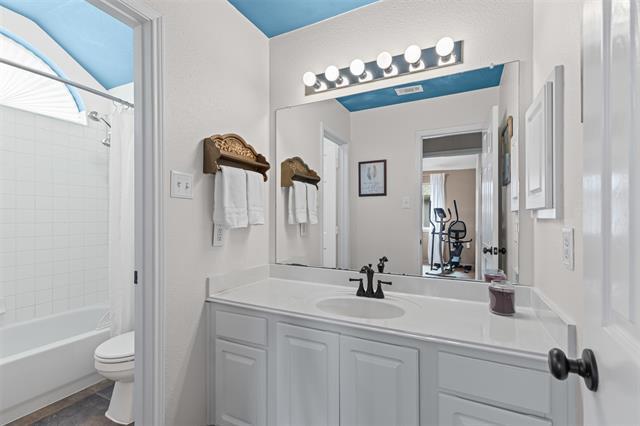 Building Photo - 1475 Applewood Dr