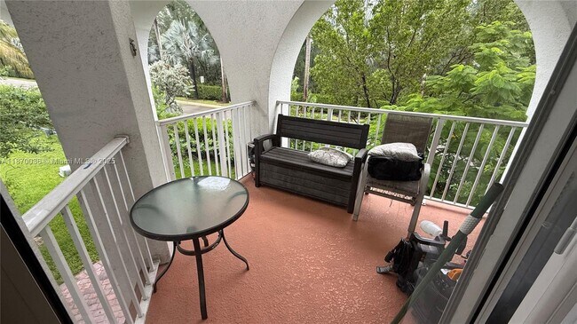 Building Photo - 8960 NW 97th Ave