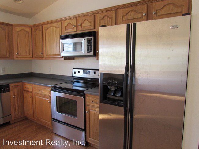 Building Photo - 3 br, 2 bath House - 101 Valley Way Dr.