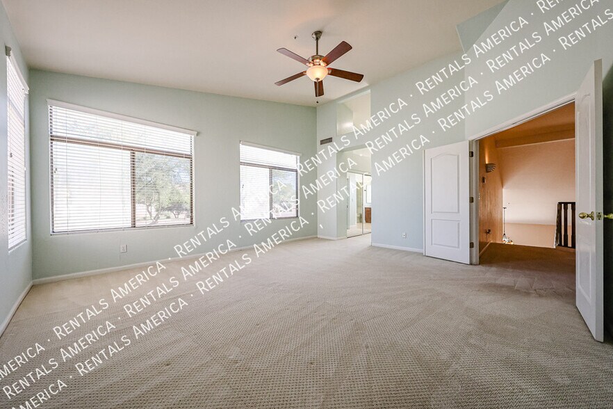 Building Photo - 14759 N 98th St