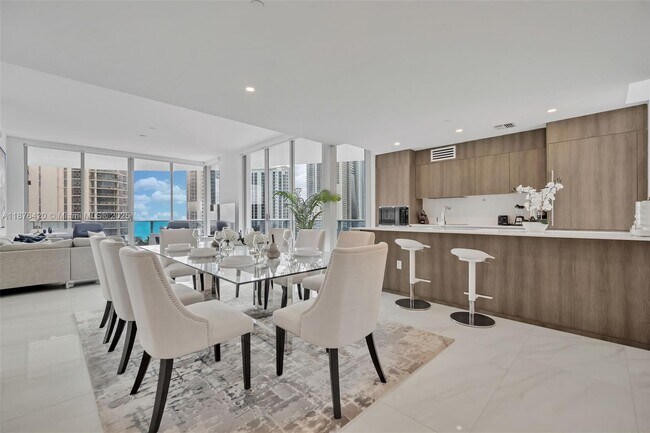 Building Photo - 17550 Collins Ave