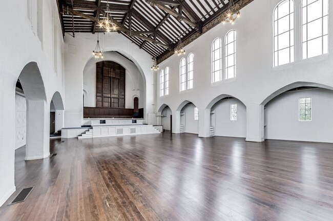 Floorplan - Rose on Bond