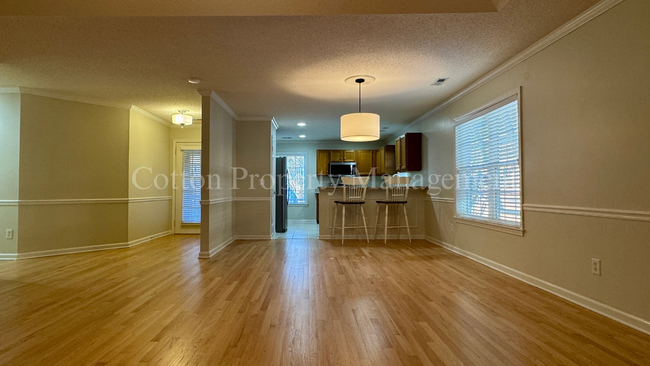 Building Photo - 3 BD/2 BA LUXURY GOLF COMMUNITY/$2,800 per...