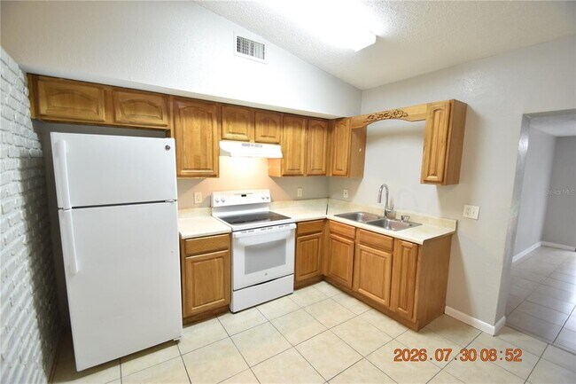 Building Photo - 12203 N 9th St