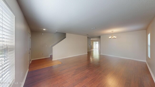 Building Photo - 5000 Magnolia Valley Dr
