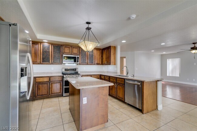 Building Photo - 1683 Tassel Fern Ave