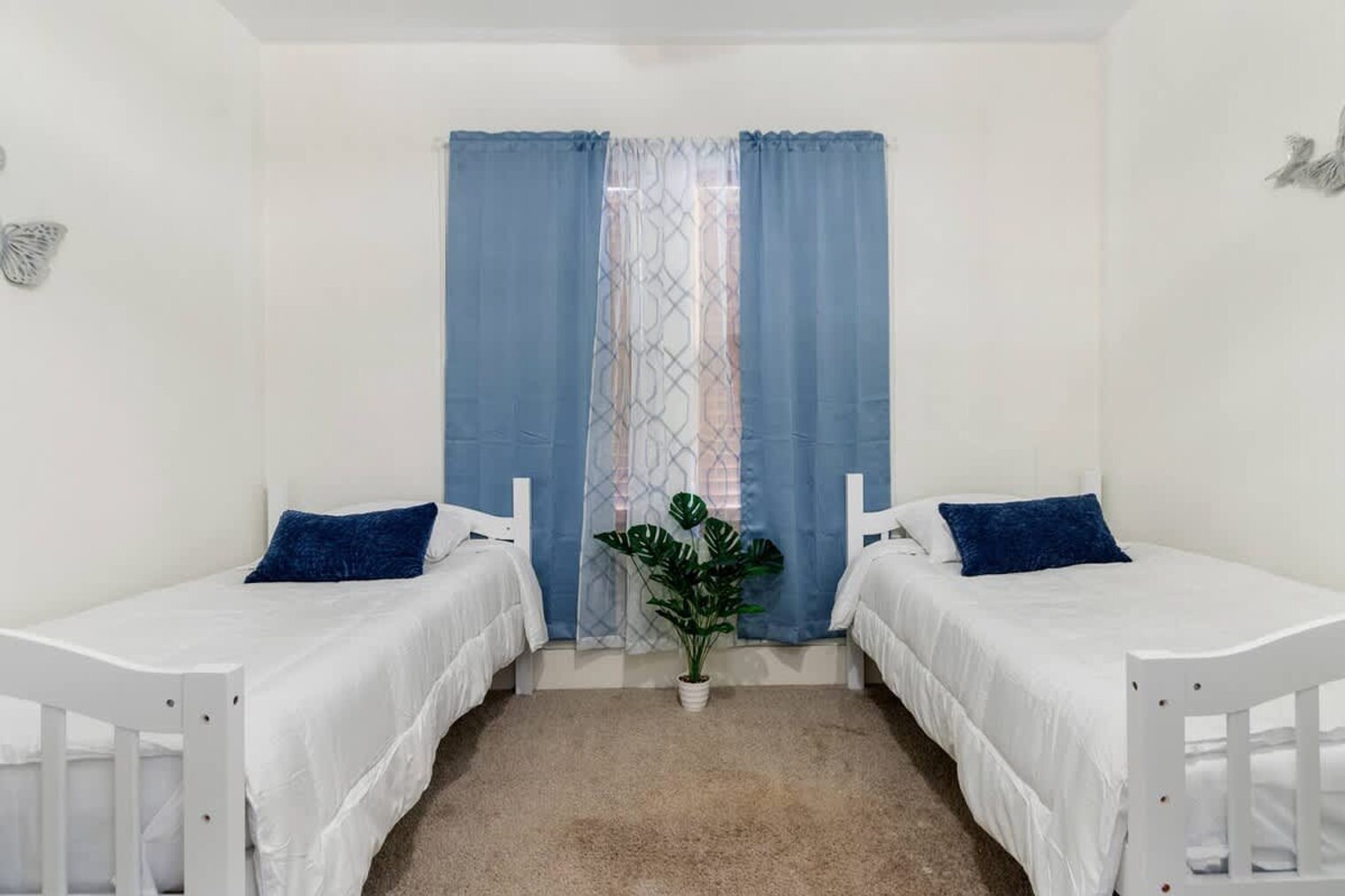 Building Photo - 728 Johnson Ave