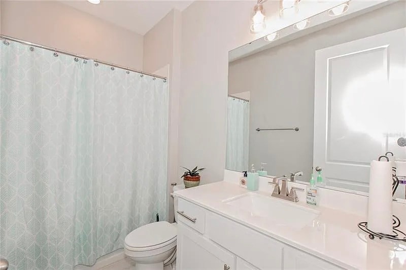 Building Photo - 1944 Chickasaw Blvd