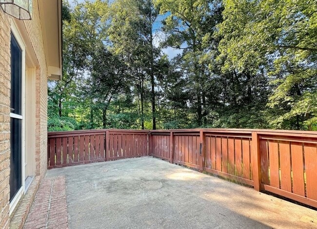 Building Photo - Beaver Creek Condo Enjoy Living at it's Fi...