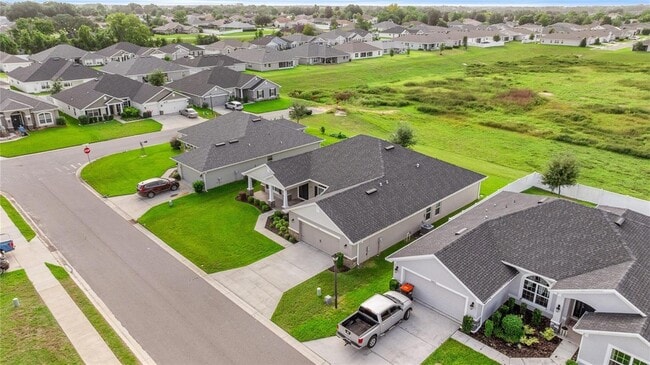 Building Photo - 5826 SW 83rd Ln