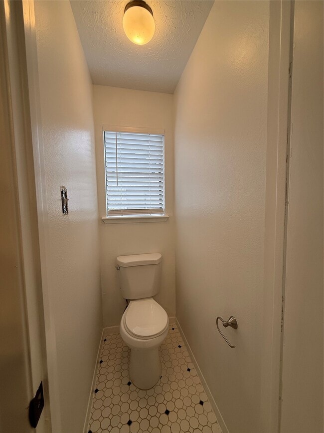 Building Photo - 3206 Cascade Creek Dr