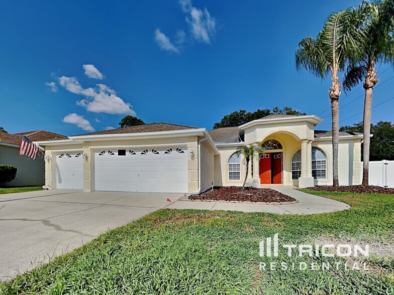 Primary Photo - 1504 Canoe Dr