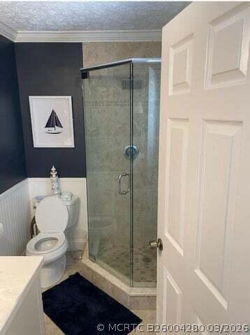 Building Photo - 765 SW Rustic Cir