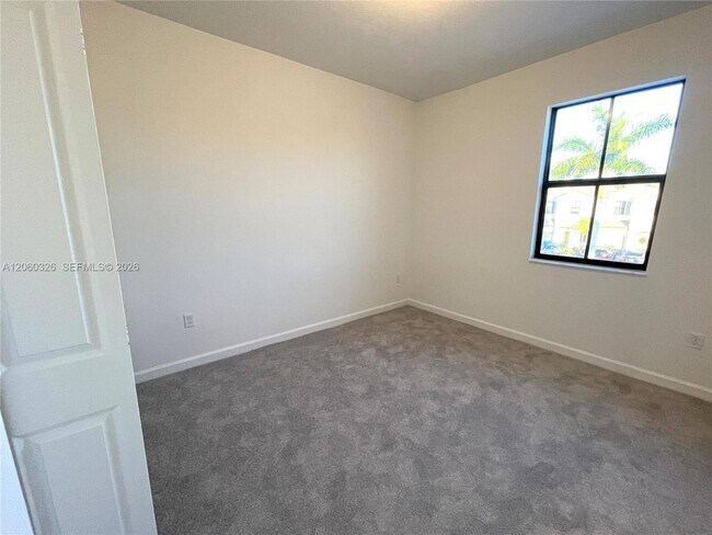Building Photo - 23172 SW 130 AVE