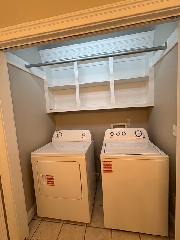 Building Photo - 604 Melton St