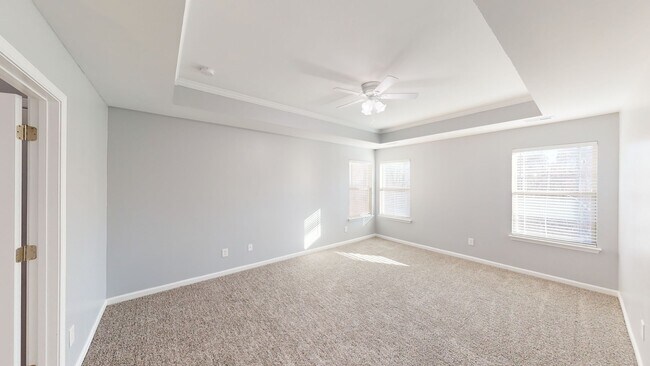 Building Photo - 16126 Long Talon Way