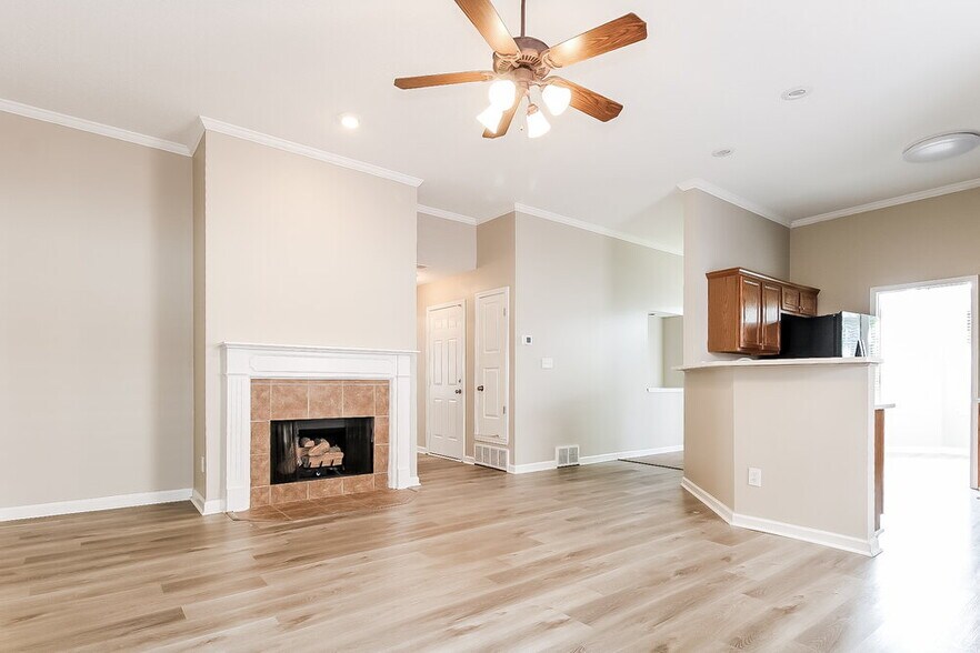 Building Photo - 9162 Acadia Pl