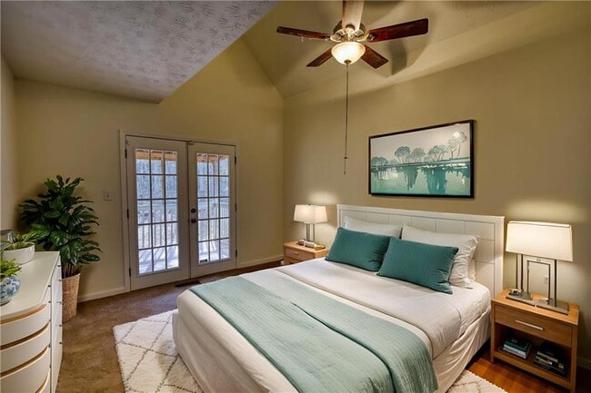 Building Photo - 2475 Nugget Dr SW