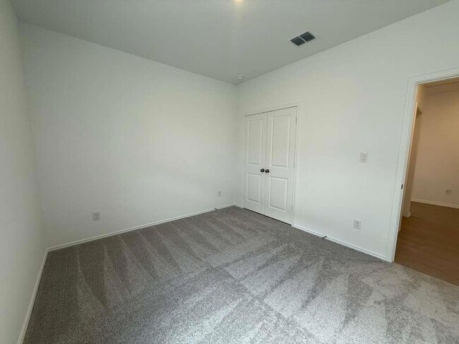 Building Photo - 200 Rodney Boat Rd