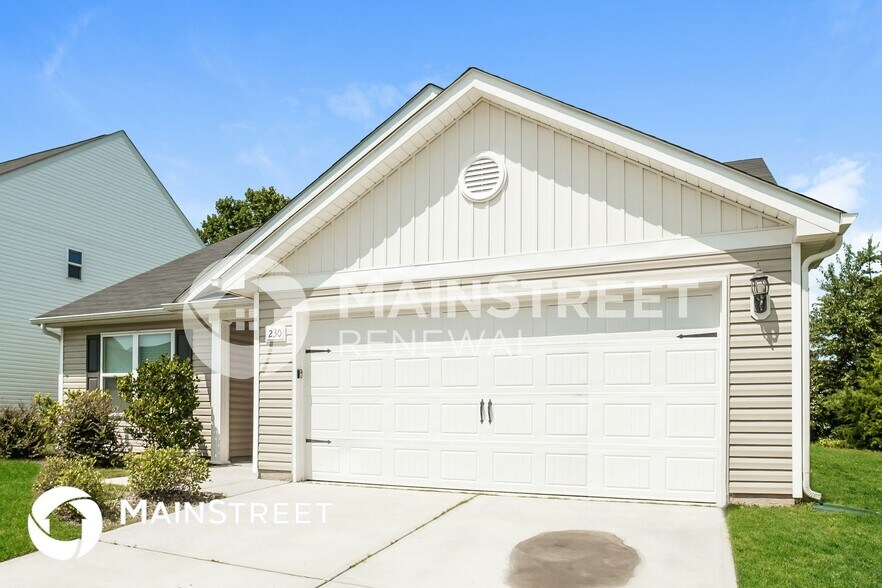 Building Photo - 230 Kendall Dr