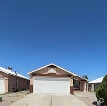 Building Photo - Coming Soon !!! Beautifully Remodled SW Ho...