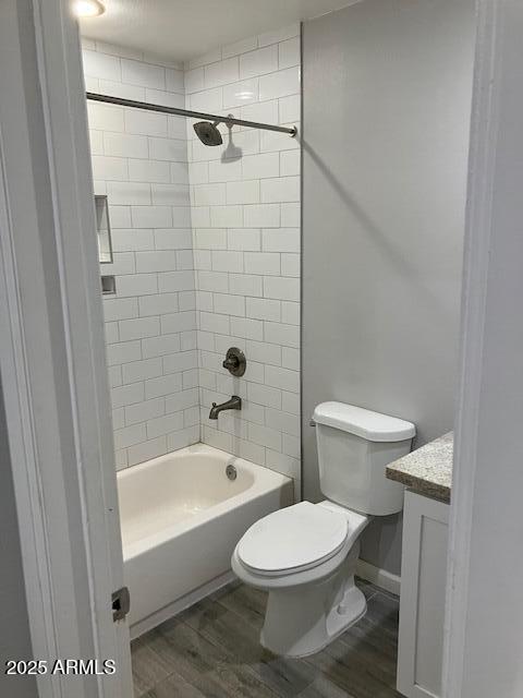 Building Photo - 824 W Parkway Blvd