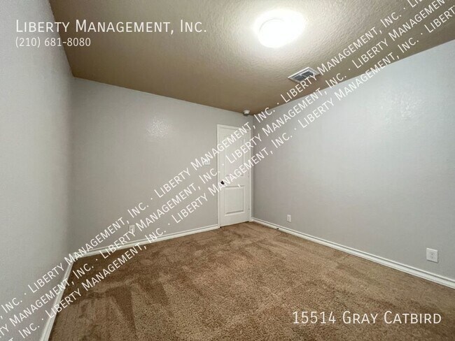 Building Photo - 5 Bedroom, 2.5 Bath Home in Redbird Ranch