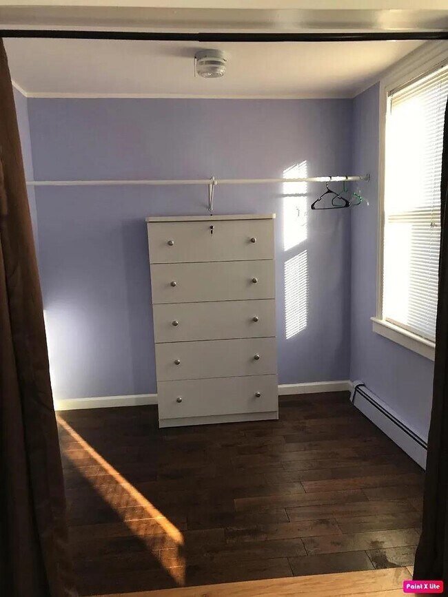 Building Photo - 14 Lincoln St