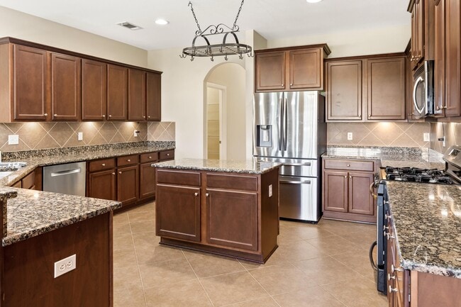 Building Photo - 24 Mozart Ln