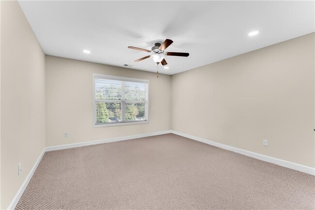 Building Photo - 655 Grand Reserve Dr