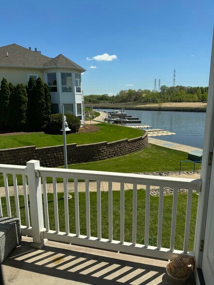 Building Photo - 6069 S Dune Harbor Dr