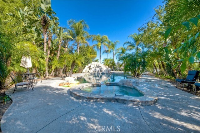 Building Photo - 35450 Calle Nopal
