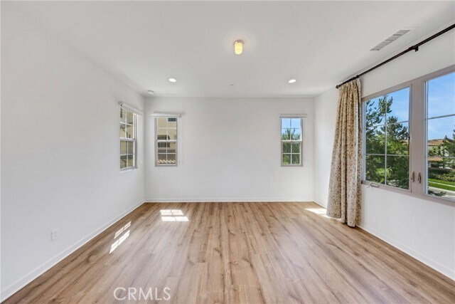Building Photo - 137 Briarberry