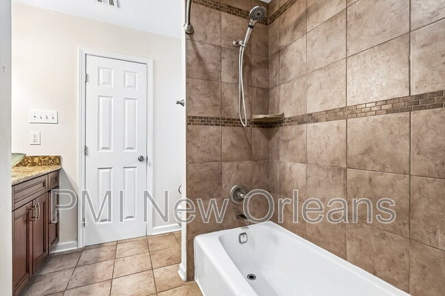 Building Photo - 6468 Avenue B