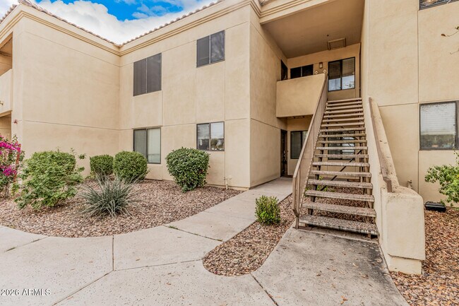 Building Photo - 7575 E Indian Bend Rd