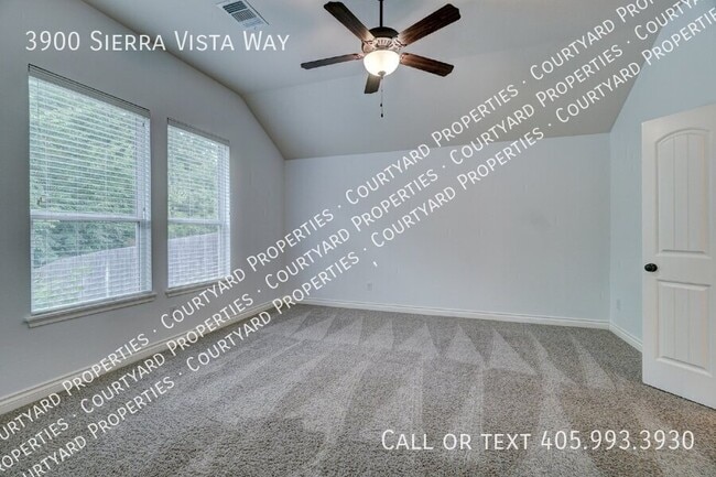 Building Photo - 3900 Sierra Vista Way