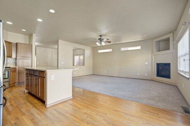 Building Photo - Ranch Style 4 Bedroom Home in Cordera...sh...