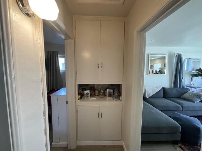 Building Photo - 1948 Reed Ave