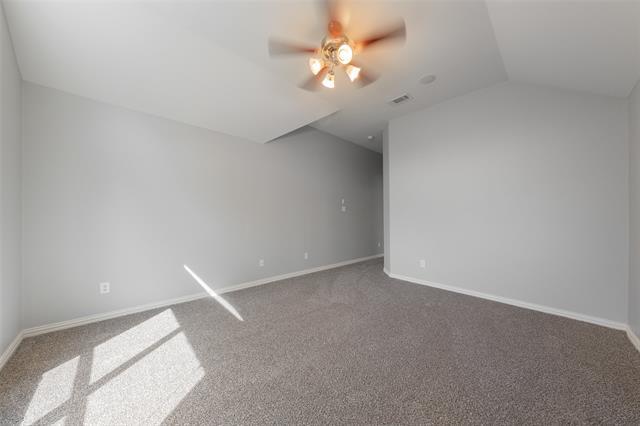 Building Photo - 2945 Mandalay Dr