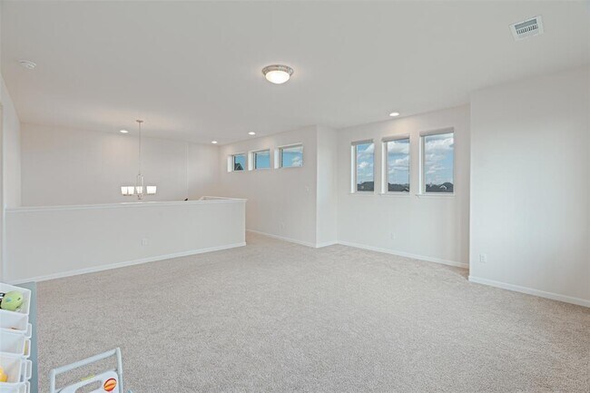 Building Photo - 521 Calmo Ct