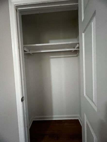 Building Photo - 4475 Pyburn St