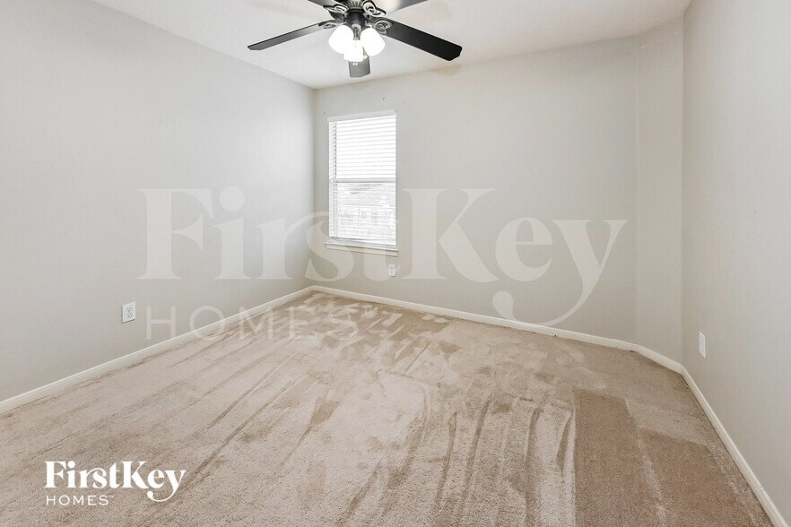 Building Photo - 21602 Skyla Cir