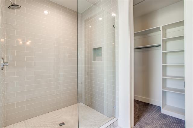 Building Photo - 2128 Ashby St