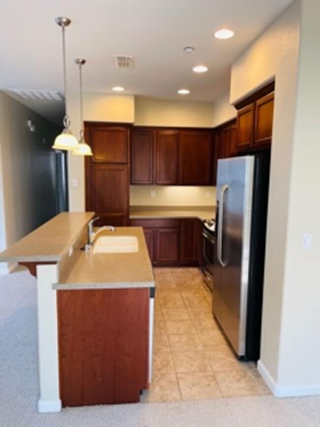 Building Photo - 2BD/2BA Mountain House Condo, HOA, Water, & Garbage Included!