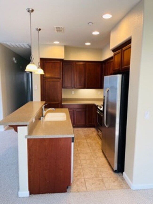 Building Photo - 2BD/2BA Mountain House Condo, HOA, Water, & Garbage Included!