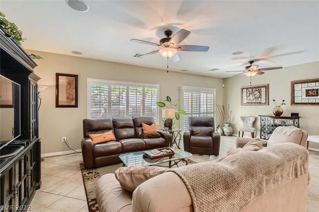 Building Photo - 2249 Canyonville Dr