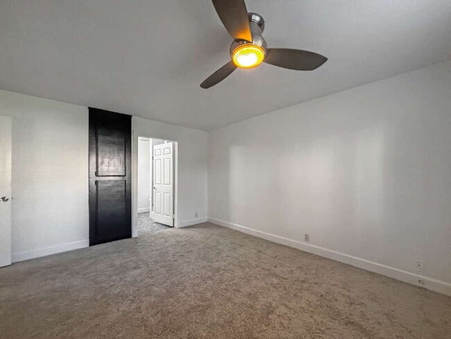 Building Photo - 7422 Seastar Dr
