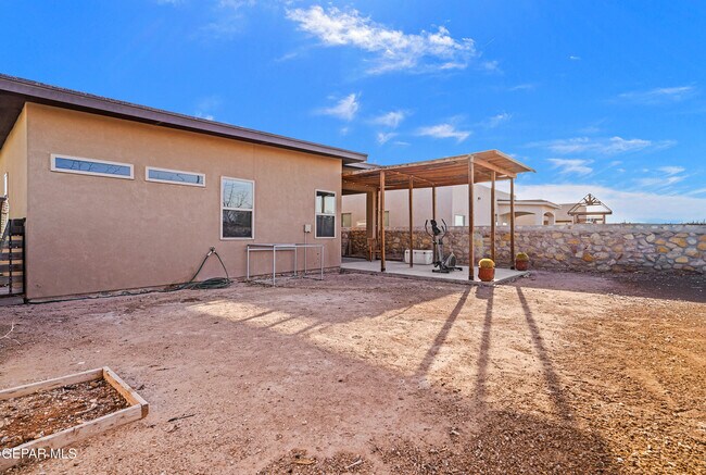 Building Photo - 14267 Richard Wiles